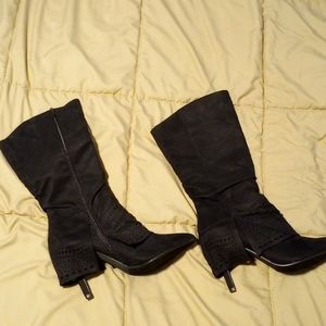 Women's 8.5 Venus Black Boots 3.5 inch heels